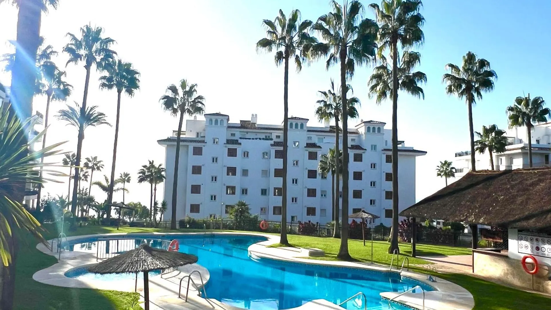 Mi Capricho Beachfront Penthouse With Terrace And Sea View Sitio de Calahonda Apartment